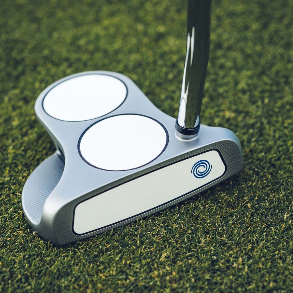 putters-2022-white-hot-og-womens-2-ball-lifestyle___4
