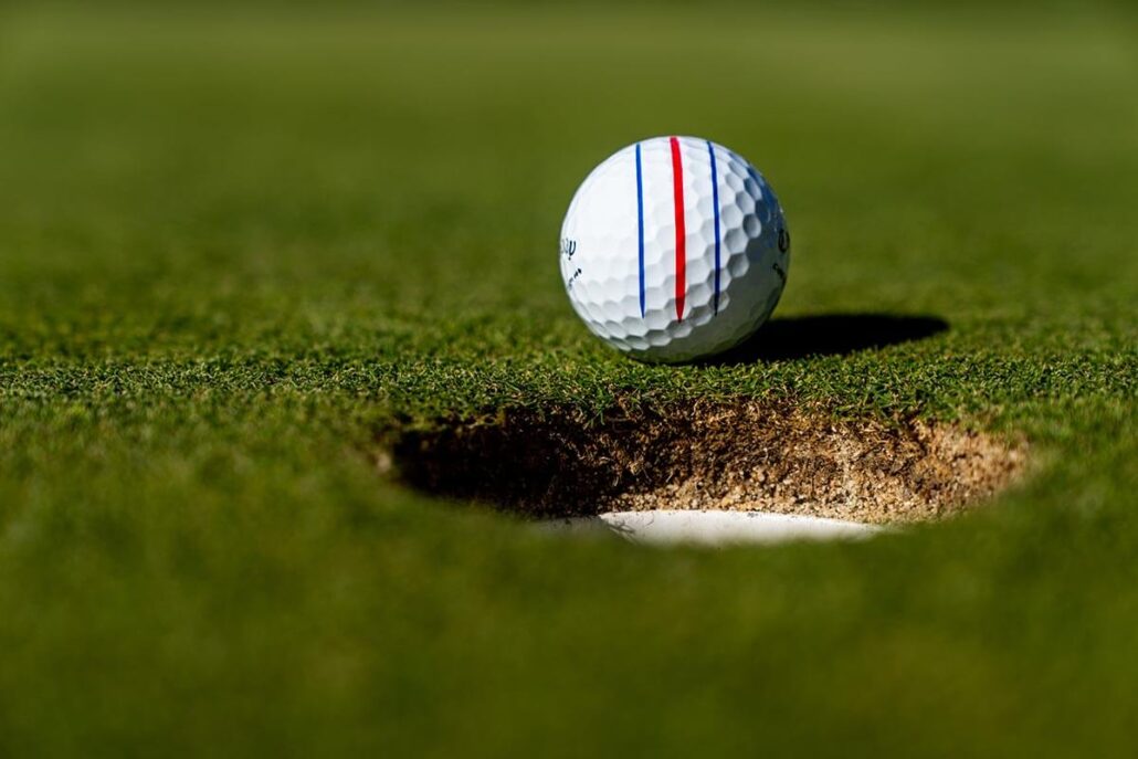 Chrome-Tour-Triple-Diamond-Triple-Track-Lifestyle-121824-02-9042