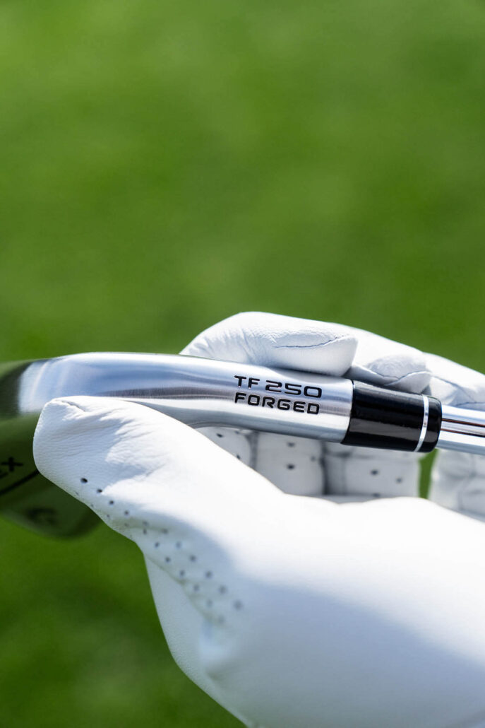 Apex-Ti-Fusion-Plated-250-Lifestyle-052925-02-0591