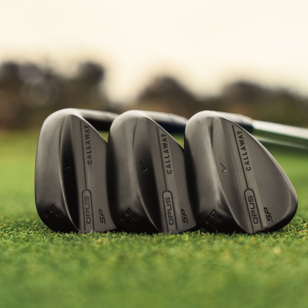 wedges-2025-opus-sp-black_lifestyle___3