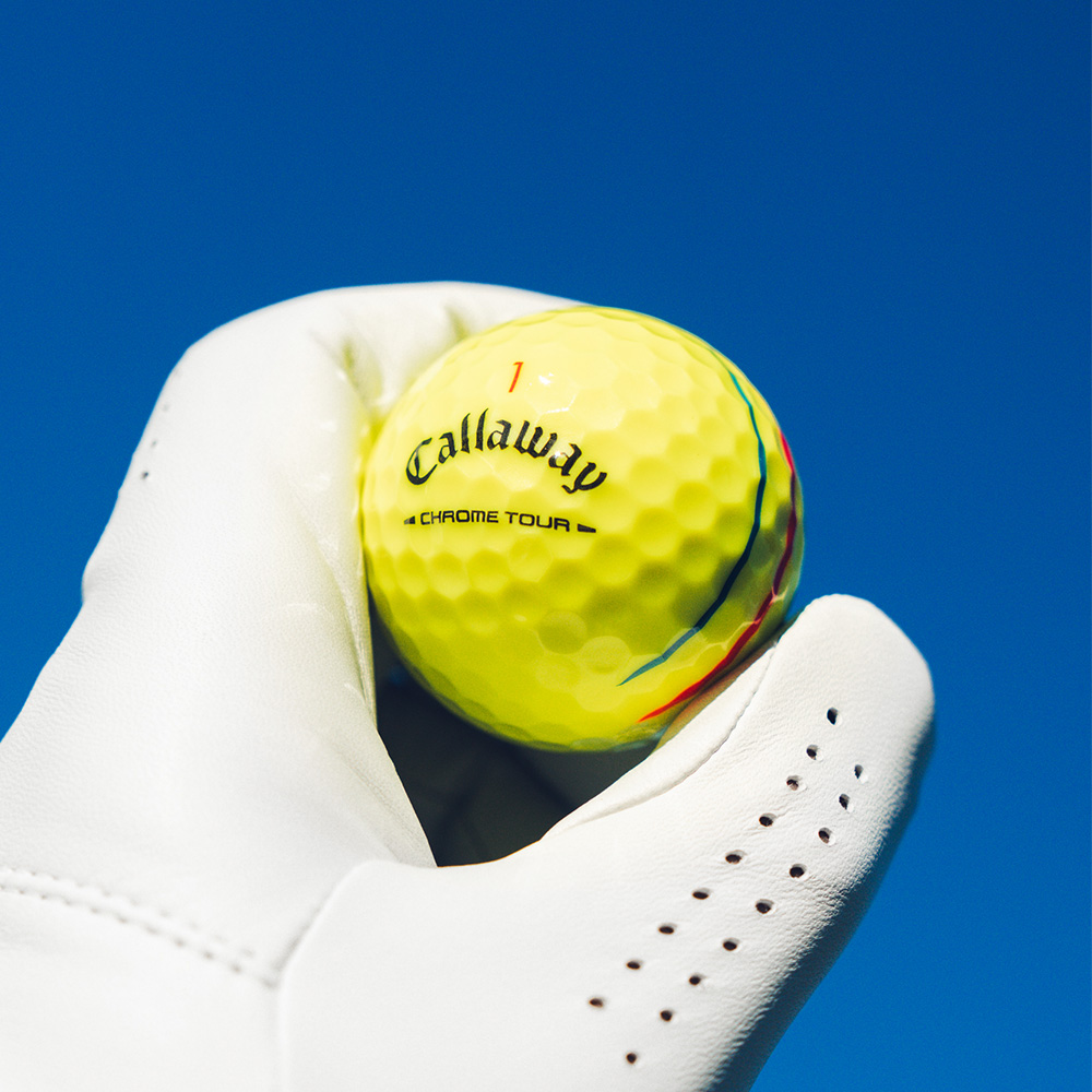 balls-2026-chrome-tour-triple-track-yellow_1446_lifestyle___1