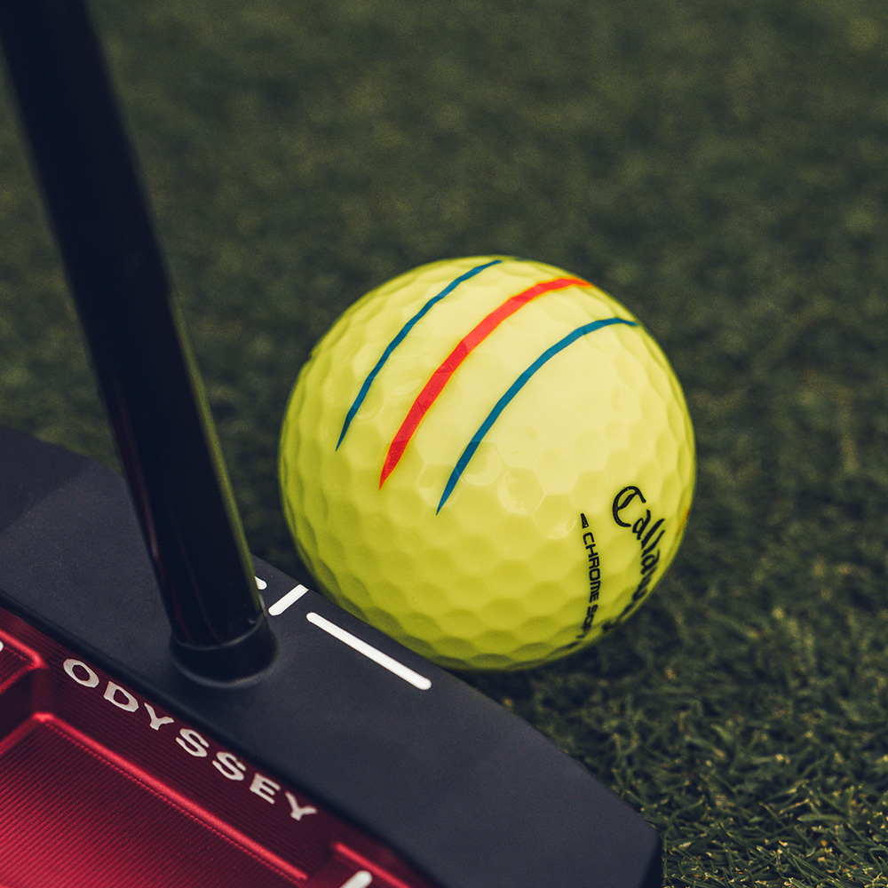 balls-2026-chrome-soft-triple-track-yellow_1446_lifestyle___2