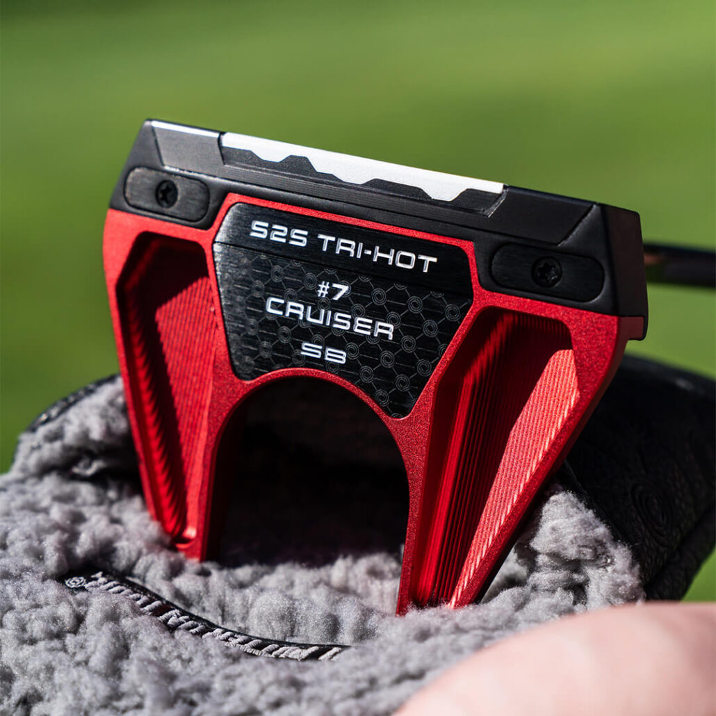 putters-2026-square-2-square-tri-hot-cruiser-seven-sb_lifestyle___4