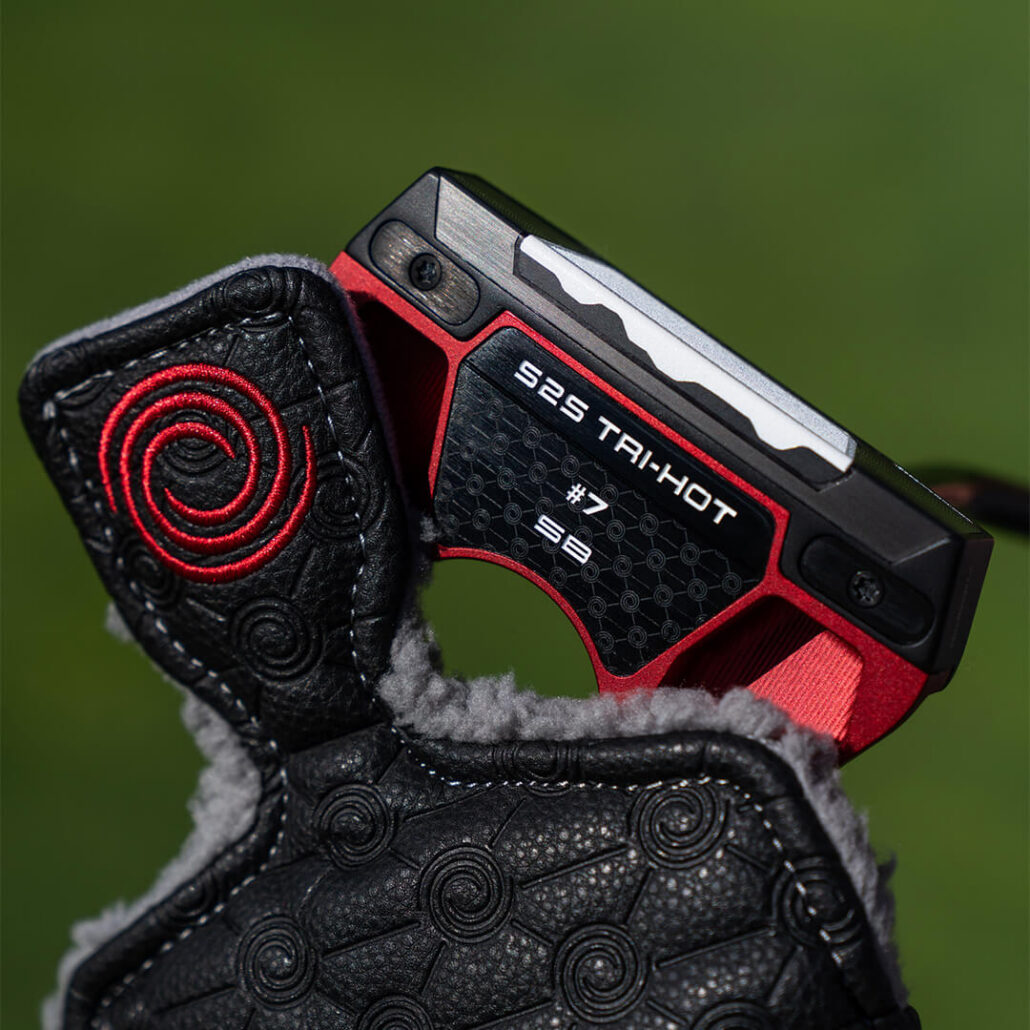 putters-2026-square-2-square-tri-hot-seven-sb_lifestyle___5