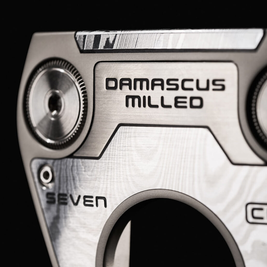 putters-2026-damascus-milled-seven-ch_lifestyle___1