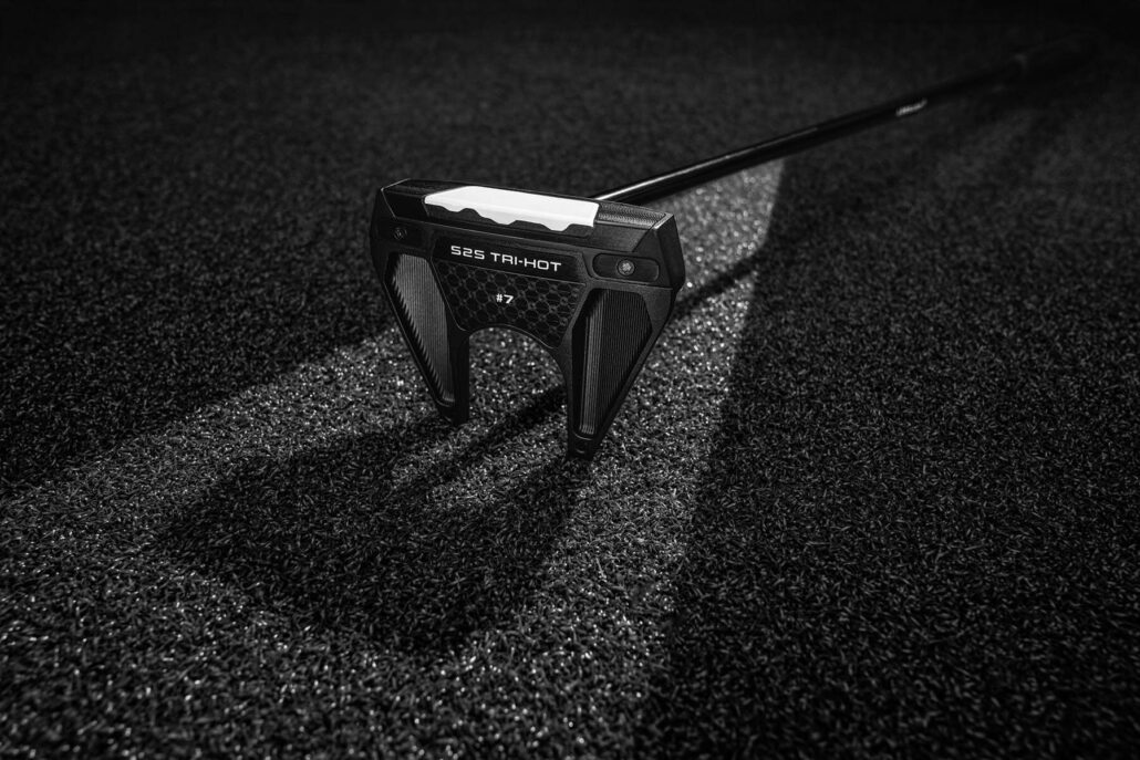7-S2S-Tri-Hot-Black-Studio-0154