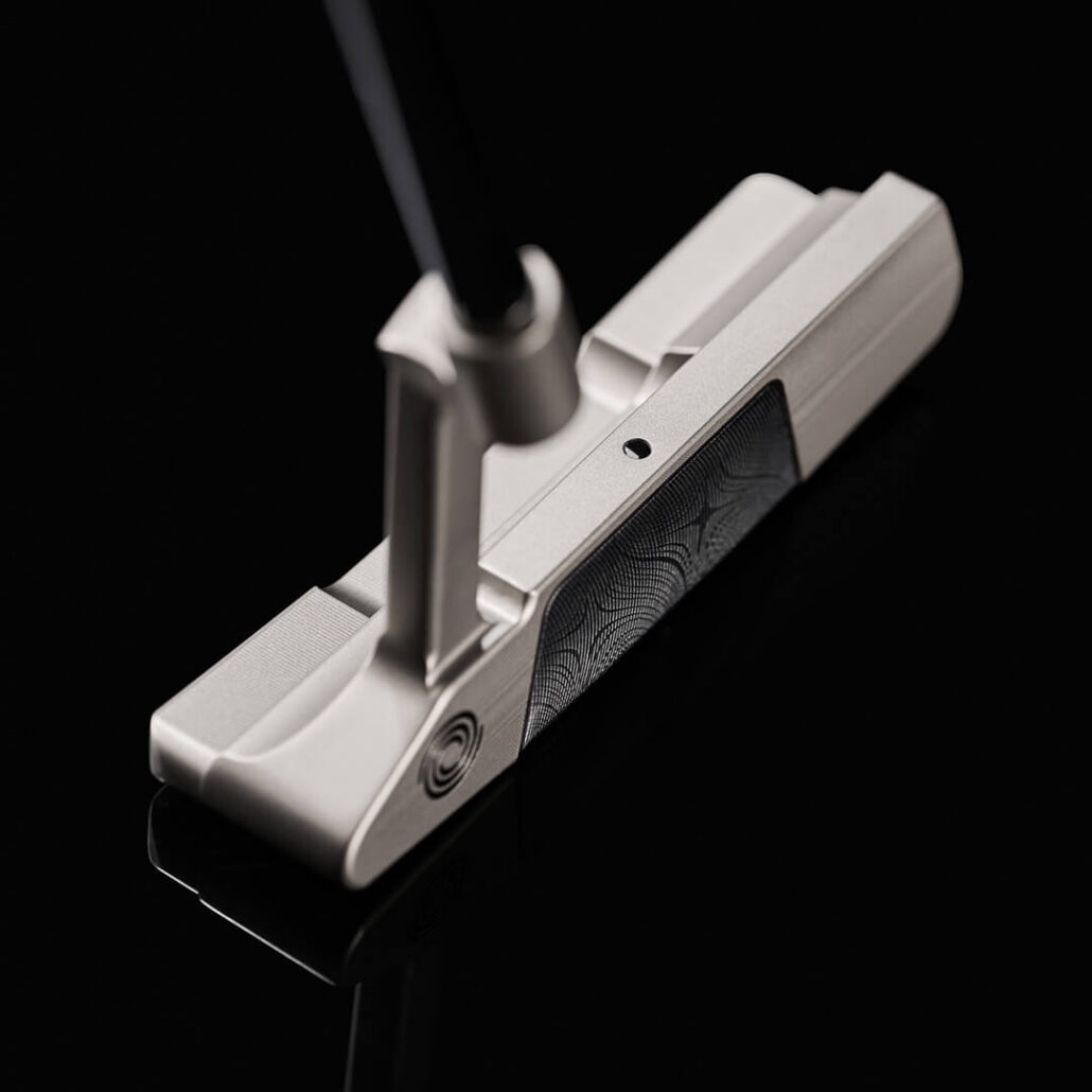putters-2026-damascus-milled-two-ch_lifestyle___5