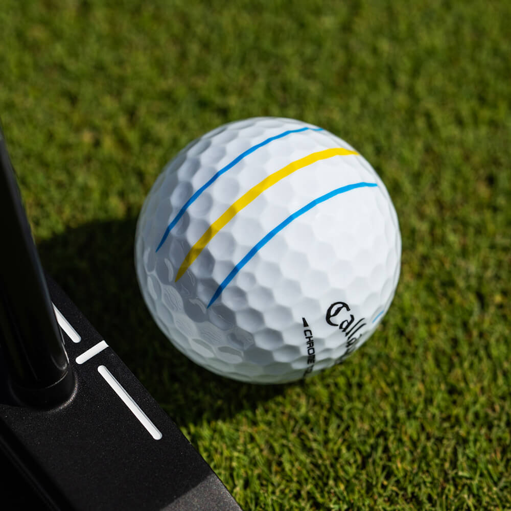 balls-2026-chrome-tour-triple-track-blue-yellow_6281_lifestyle___1