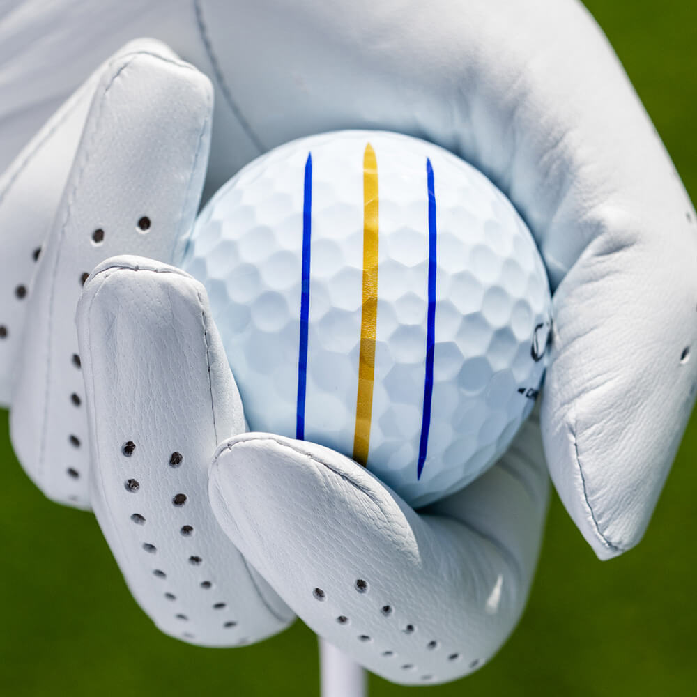 balls-2026-chrome-tour-triple-track-purple-gold_6293_lifestyle___2